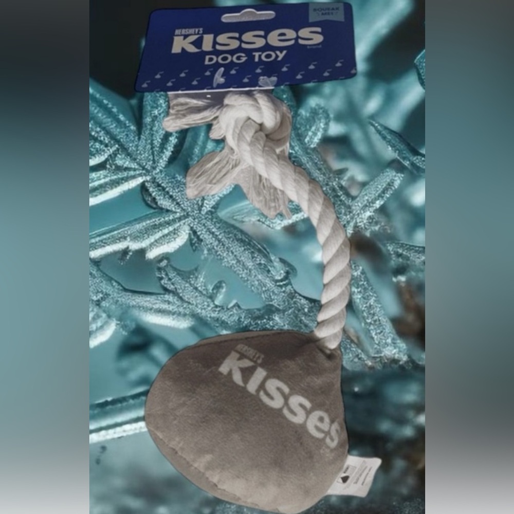 Hershey's Kissees Braided Dog Toy, White Cotton Rope